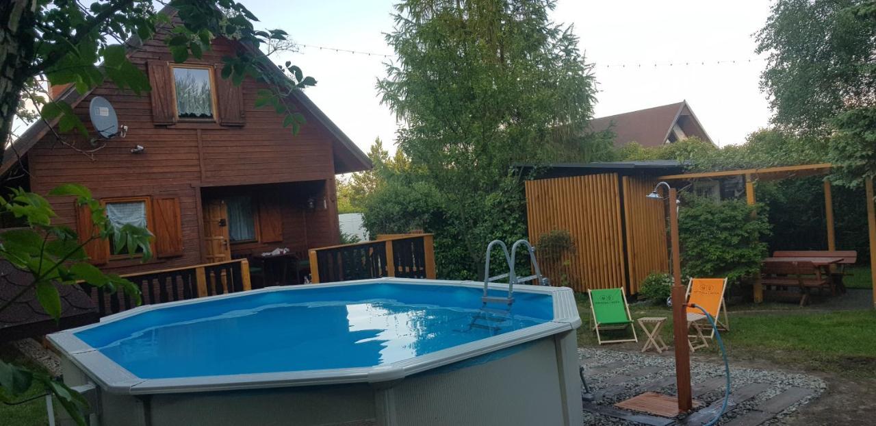 Szyszka I Roza Domek Na Jurze Zelazko Esterno foto