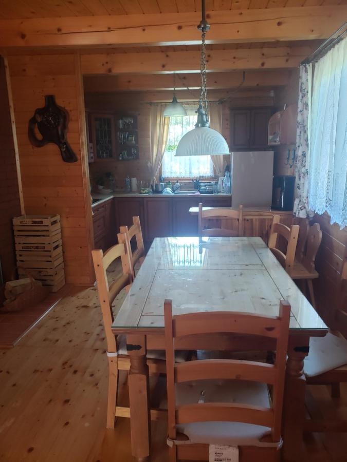Szyszka I Roza Domek Na Jurze Zelazko Esterno foto