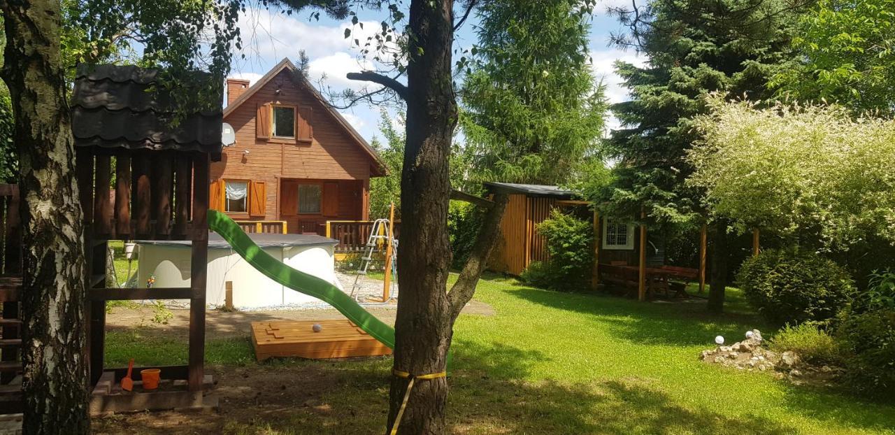 Szyszka I Roza Domek Na Jurze Zelazko Esterno foto