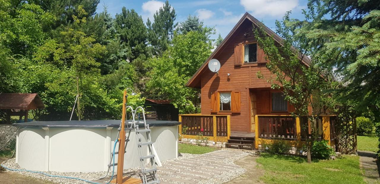Szyszka I Roza Domek Na Jurze Zelazko Esterno foto